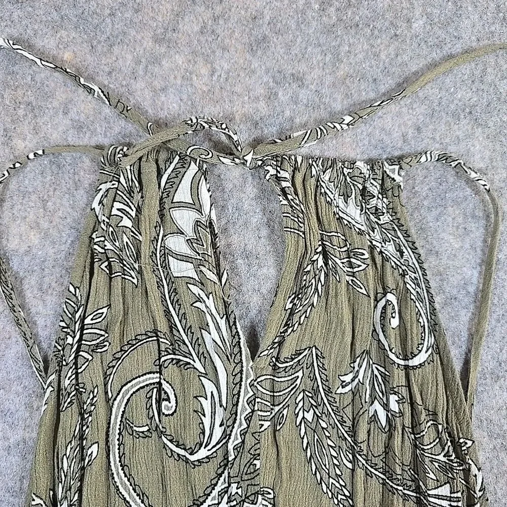 Soho Jeans Women's Size XL Olive Green Paisley Print Halter Sleeveless Tank Top